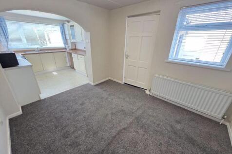 Dining Room/Kitchen