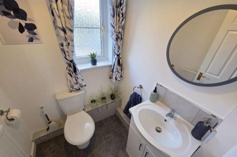 Downstairs Cloakroom