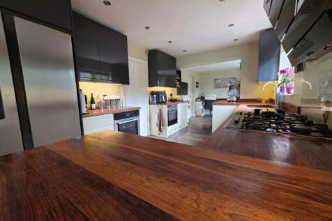 Kitchen Additional Image