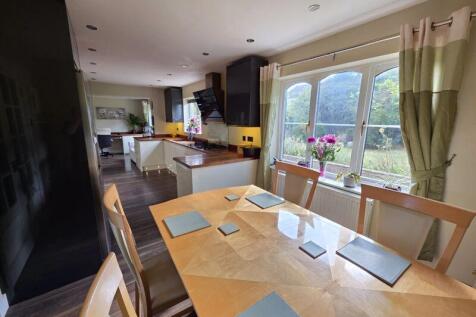 Dining/Kitchen/Family Room