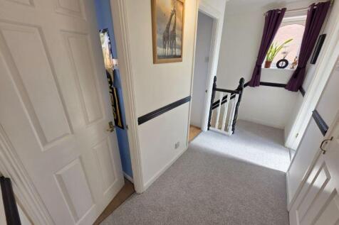First Floor Landing Additional Image