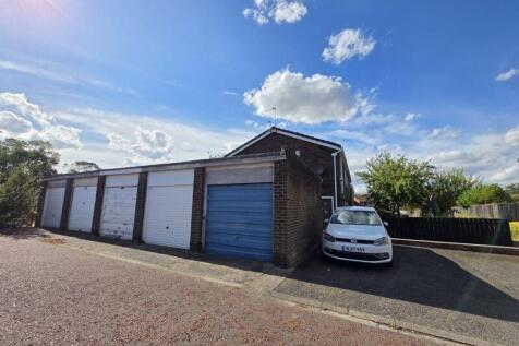 Garage In Block