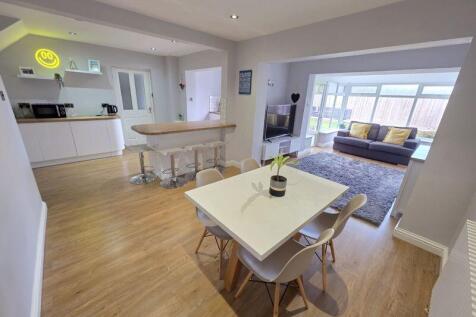 Dining/Kitchen/Family Room
