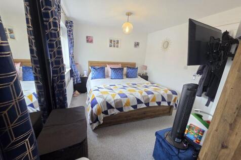 Bedroom One Additional Image