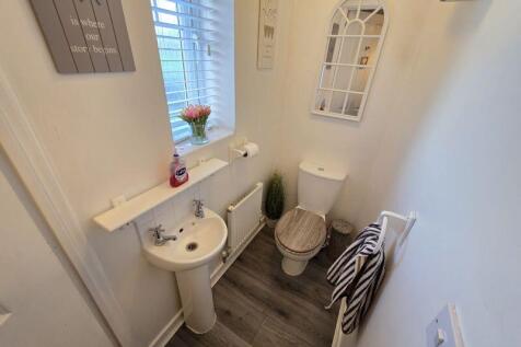 Downstairs Cloakroom