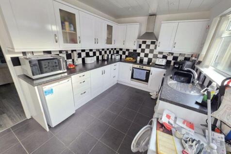 Kitchen Additional Image