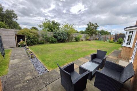 Rear Garden Additional Image