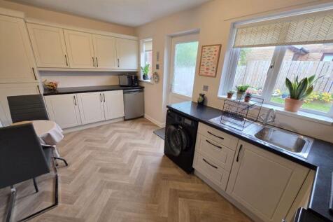 Kitchen/Breakfast Room Additional Image