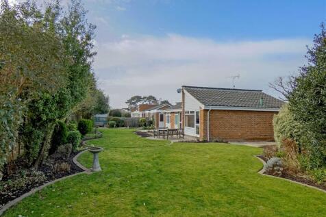 South Facing Rear Garden