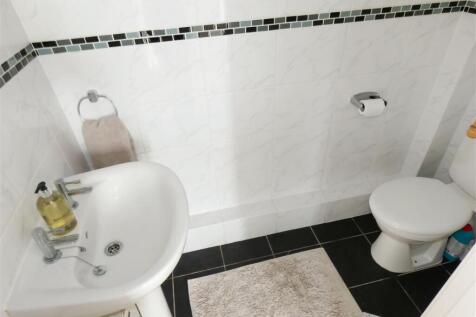 Ground Floor Cloakroom