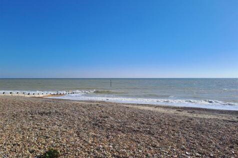 Sea View Opposite Entrance to Cul-De-Sac