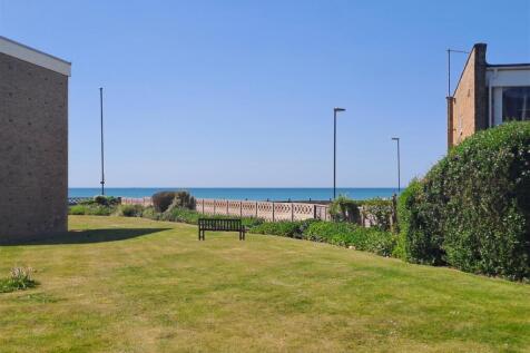 Ground Level Sea View From Comm Garden