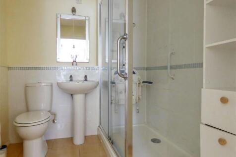 En Suite Shower Room