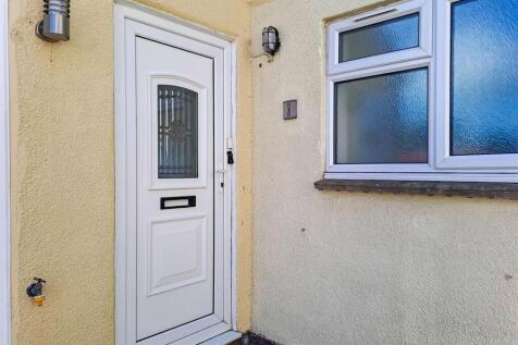 Private Entrance