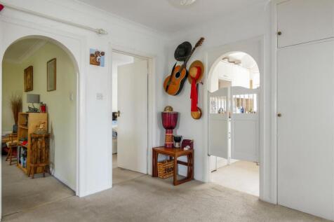 Spacious Entrance Hall