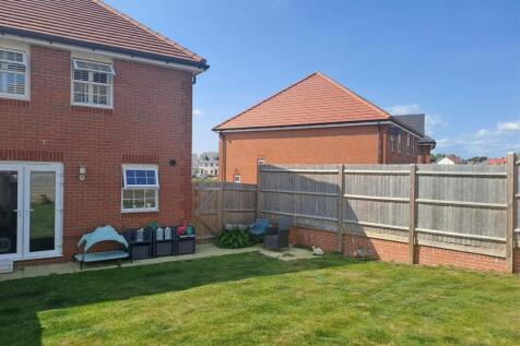 Rear Garden/Elevation