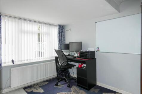 Ground Floor Study (Potential Bedroom)