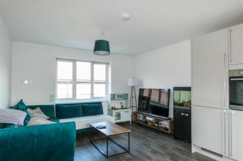 Living Room/Kitchen