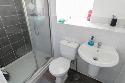 En Suite Shower Room
