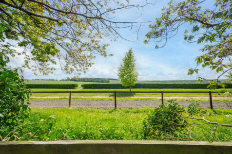 Amberley-4