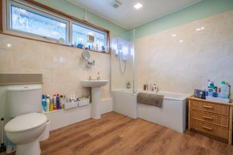 17 Holland Park-1...