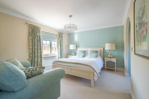 64 Meadow Lane-16