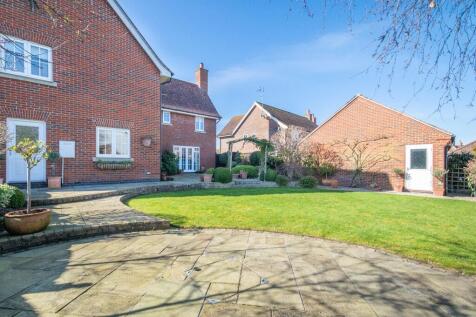 64 Meadow Lane-30