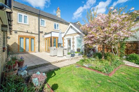 Kensington Villa-...