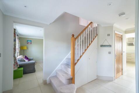 8b Church Road-02