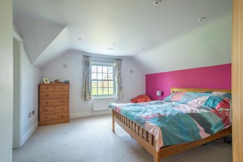 8b Church Road-13
