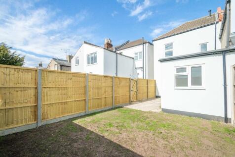 31 Lisburn Road-1...