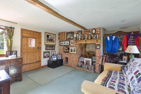 The Thatches 1104...