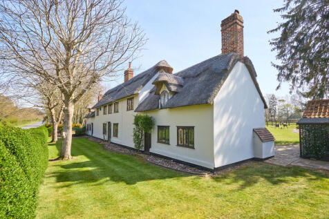 The Thatches 1104...