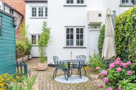 2 Eriswell Road -...