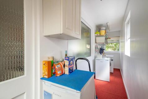 15 Dalham Road-08