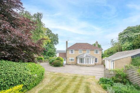 Holly House-07