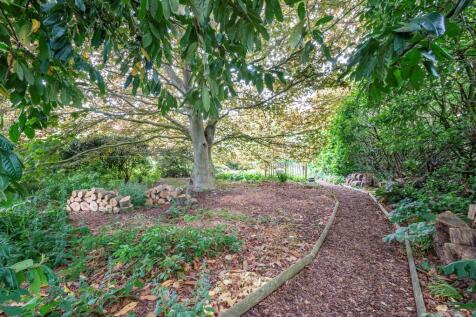 Holly House-12