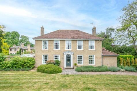 Holly House-02