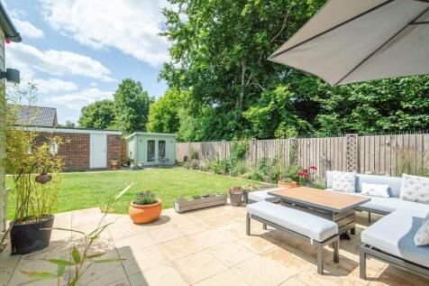 14 Lark Hill-18