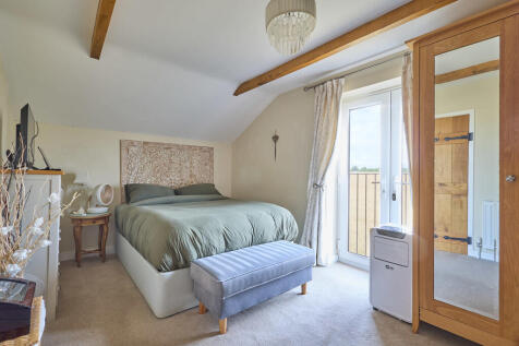 Flint Cottage 160...