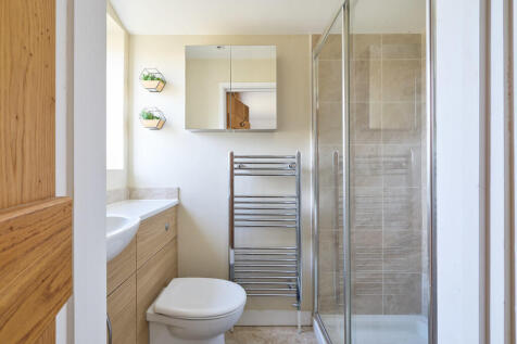 Flint Cottage 160...