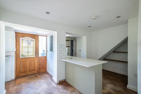 4 Casburn Lane-04