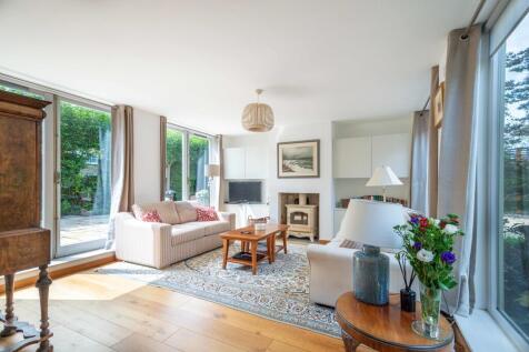 33a Hall Street-0...