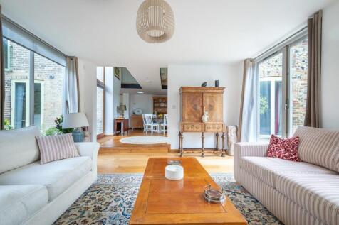 33a Hall Street-0...
