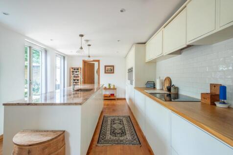 33a Hall Street-1...