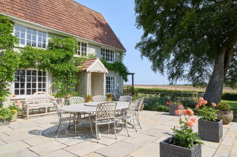 Church Farm 06082...