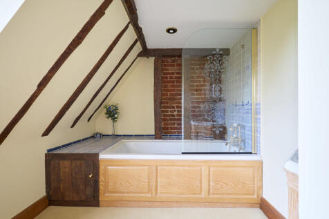 Lambfair House 21...