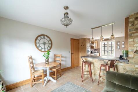 3 Hythe Lane-05