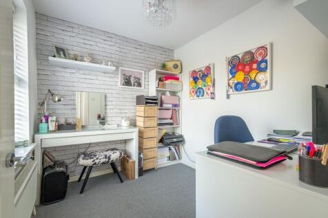 8 Higham Road-19