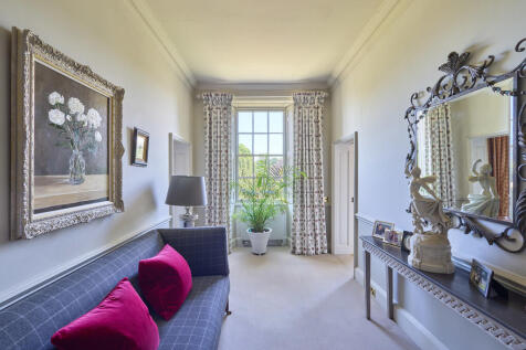 Moulton Hall 0907...